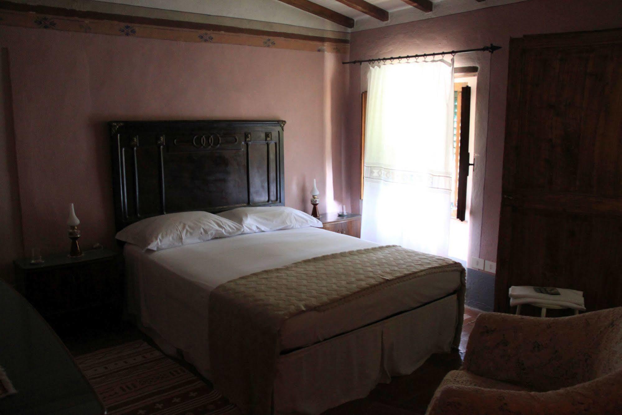 Bed and Breakfast antica casa "le rondini" Borgo a Buggiano Exterior foto